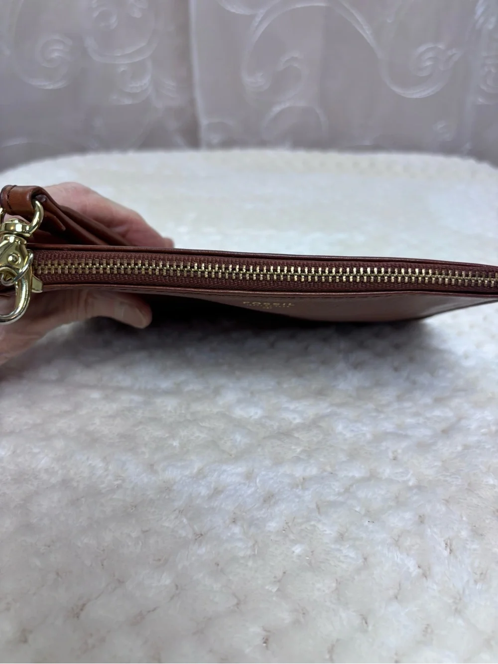 Fossil Tan Leather Wristlet With Silver Metallic Gusset Detail